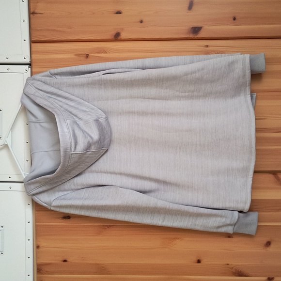 The harmony wrap with generous hood M/L - Picture 3 of 8